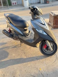 السلام عليك دراجه ثعلب اللبيع كفاله عامّه السعر 600وبيه مجال قليل مكان...