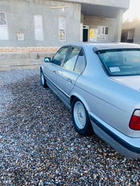 موديل ١٩٨٩ • رقم كركوك دولي • گير عادي