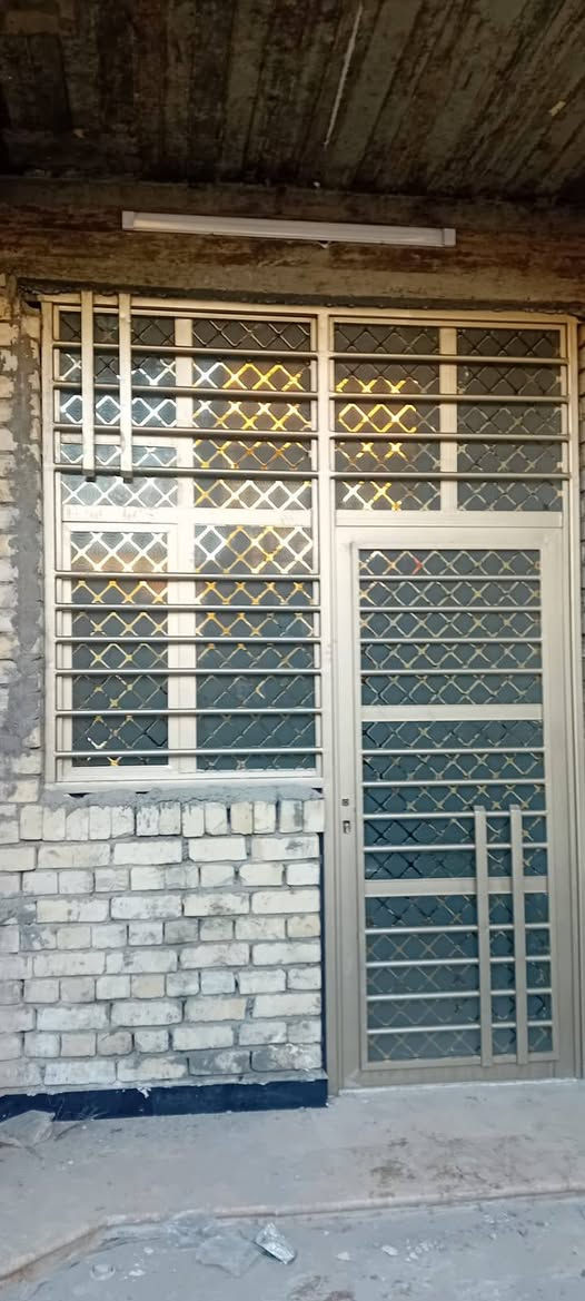 السلام عليكم محلات احمد التركيب الجام والصبغ للشبابيك شغل متواجدين كل مكان الاتصال والاستفسار على هذا الرقم***********
