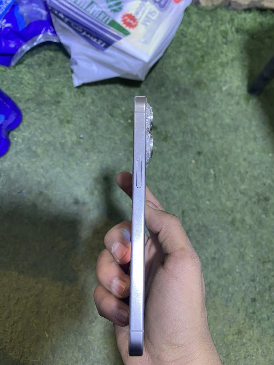 سلام عليكم ايفون 15برو ماكس ماستر بطارية 85 ذ 256 لون تيتانيوم الضهر مالتة مكسور فقط مكاني بغداد الكرادة تواصل ***********
