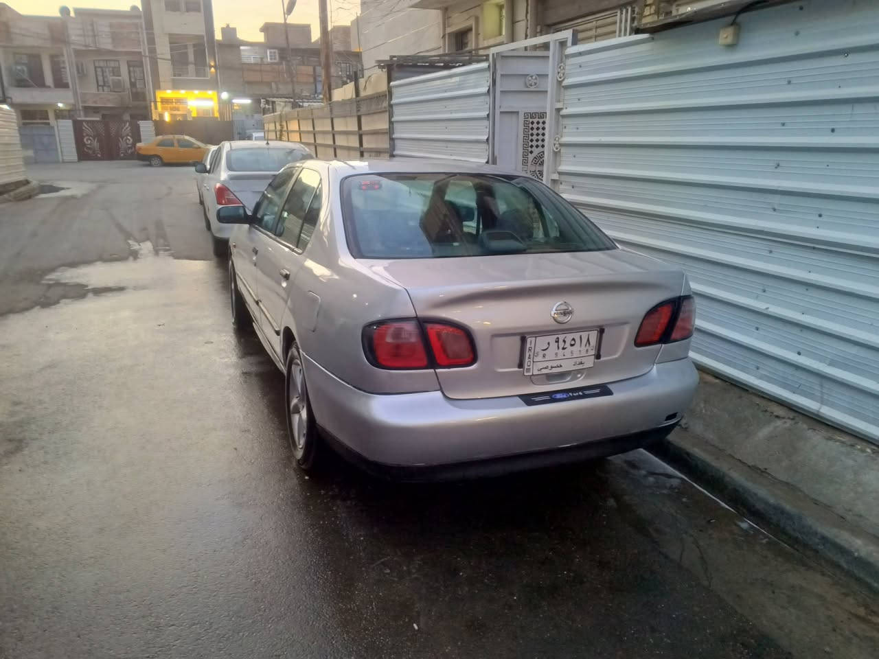 بريميرا
جديدة مثل الصور واحلا 
٤٥ ورقه 
نقص فقط مشط ستيرن 
***********
