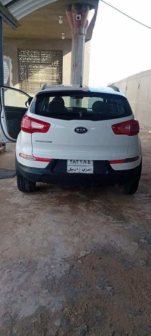 سلام عليكم 
اسبورتج موديل 
٢٠١٣رقم أربيل 
خليجي 
مكينه 2400
جاهزة من كلشي 
السعر 120

‭٠٧٧٠ ٢٧٤ ٥٩١٢‬
