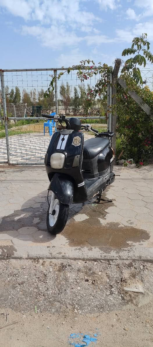 السلام عليكم دراجه بوليس 49  كهربائيات كله شغال دراجه مكينه ناعمه لا تبخيرا ولا تنقيص افحص واخذ السعر ٥٢٥ وبها مجال مكاني النجف حي الوفاء هذا رقمي***********ا

