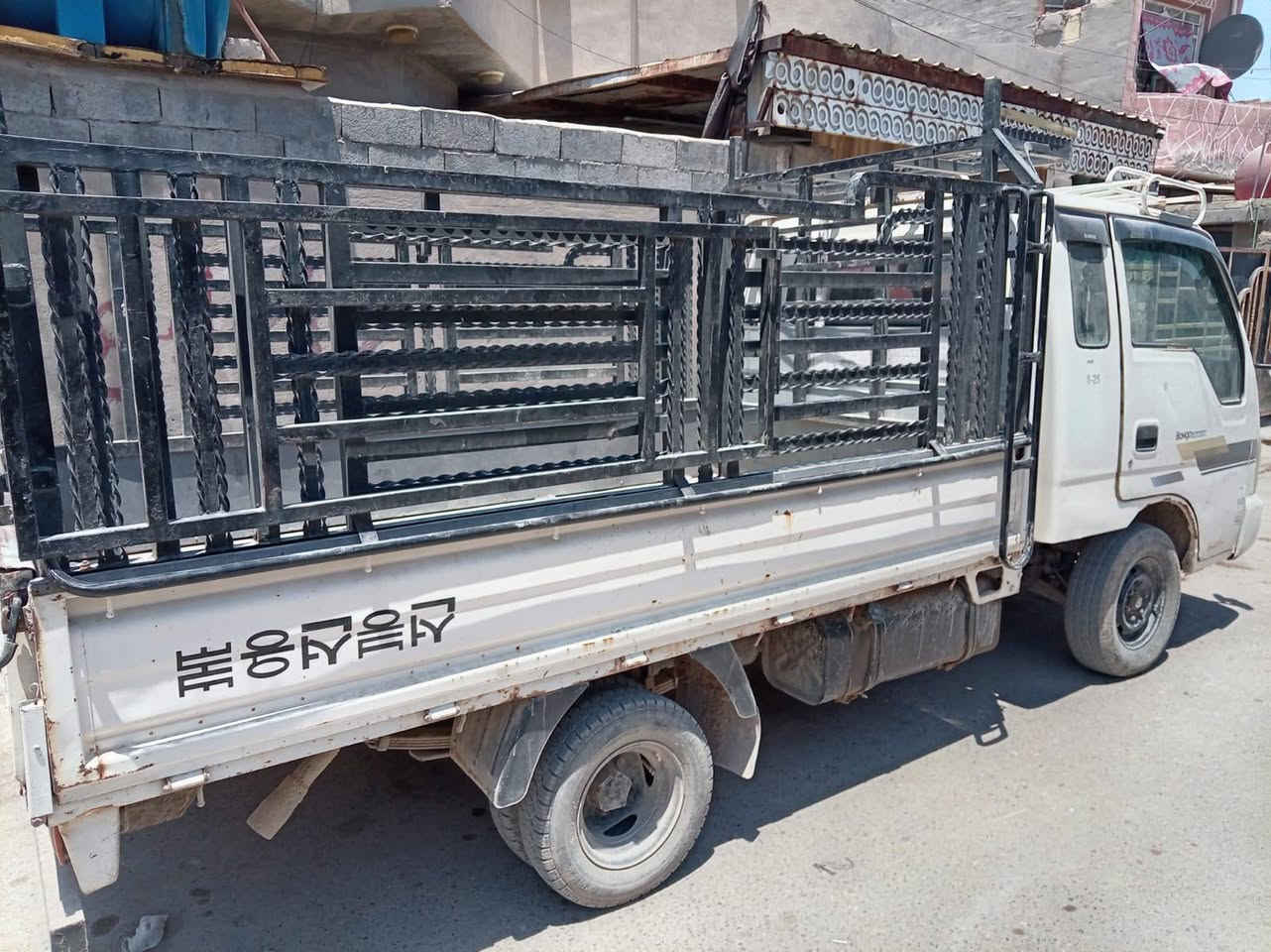 سياره حمل منغولي البيع مديل 202
سياره جديده مكفوله 
سعر 80
رقم ***********
