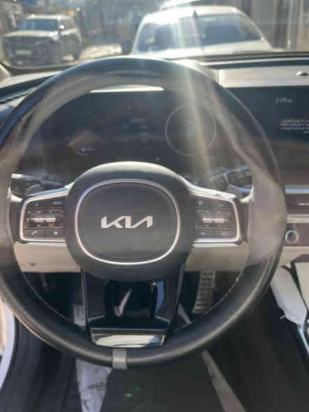 السلام عليكم 
للبيع 
الموديل : 2024 (خليجي)
كفالة عامة 
المحرك : 6 سلندر، 3500 سي سي
العداد: 22 كم
المواصفات:
كشنات مخمل وسويتلهم دوشمه ب٤٠٠ دولار درجه اولى
شفتات استيرن
كير ماوس
*مقاعد مخمل
* دخول وتشغيل بصمة مع تشغيل عن بعد.
* هاند بريك كهربائي مع صندوق خلفي كهربائي.                           إنارة داخلية متعددة الألوان
* عدادات رقمية متصلة مع شاشة وسطية كبيرة
* نظام عرض المعلومات
.Android Auto و Apple Carplay نظام *
* مكيف ثلاثي المناطق مع وحدة تحكم خلفية
* أنظمة قيادة متعددة ومثبت سرعة ذكي
* مرايا كهربائية قابلة للطي وتحكم آلي بالنوافذ
* المصابيح الأمامية والخلفية زينون مع كشافات ضباب
* نظام صوتي فاخر مع شحن لاسلكي
* حساسات أمامية وخلفية
* إطارات قياس 20 انج
* ⁠اللون أبيض
رقم بغداد باسمي تحويل ثاني يوم
* ⁠مكان السياره بغداد 
* للأستفسار على الرقم  ⁠***********
