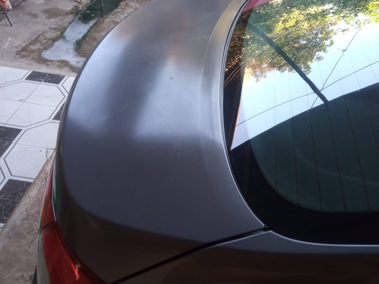 سلام عليكم
فورتي موديل 2014 خليجي 
رقم بغداد الإنكليزي
فول مواصفات
ماعدا البنراما
السياره بيه شويه جراد بالقماره
والبنيد
السعر 117 وبيه مجال
مكانه حله
***********
