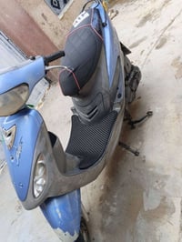 دراجه ماكس منغولي الدرجه نضيمه ما مفتوحه الغراض كله بلادي بس الكابريتر...