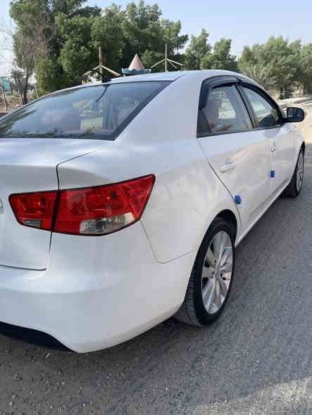 كيه سيراتو 2010وارد خليجي السياره جديده او جاهزه من كلشي تخم تاير او حداديه او كير او مكينه جدد خير من الله مكينه 1600دوش رقم سليمانيه دولي السعر 93 اوبيها مجال العنوان بغداد الامين الثانيه رقم الهاتف ***********
