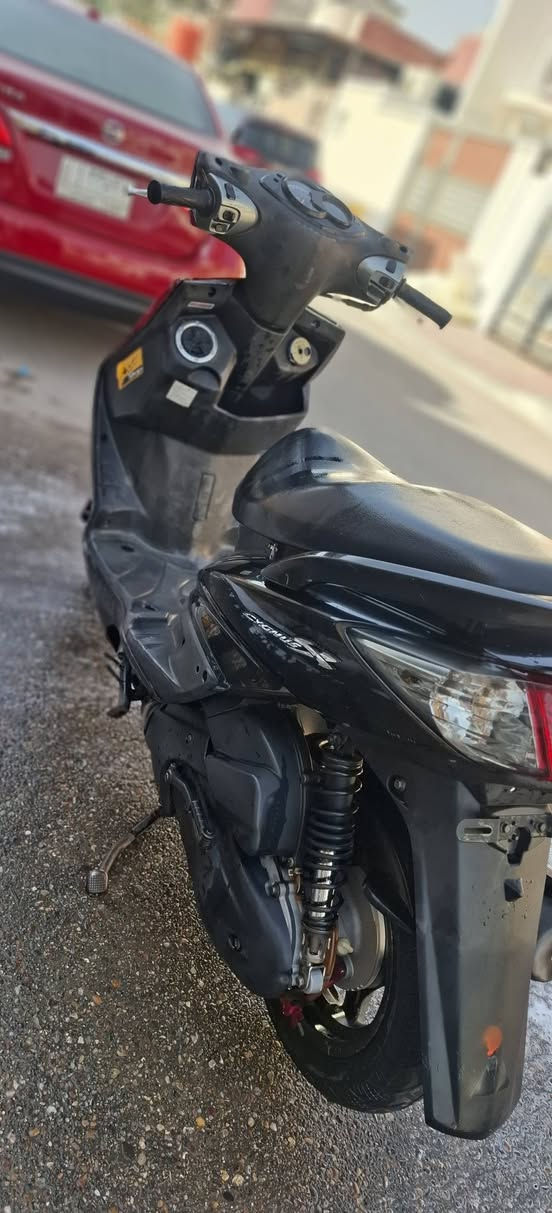 سكنس فحل كابريتر للبيع دراجه خير من الله نظيفه كلش كفرات كلها مختمه وي المكينه مكفوله كفاله عامه وين متريد تفحص وتاخذها من باب البيت دهن كله امزويل فلتر شوته جديد دراجه كلشي متذب عليها ولا فلس طك سلف واطلع البصره القبله السعر مليون و200 وبيها شوي مجال


**إذا كنت صاحب هذا الإعلان وتريد حذفه لأي سبب، رجاءا أرسل رسالة إلى الدعم الفني**