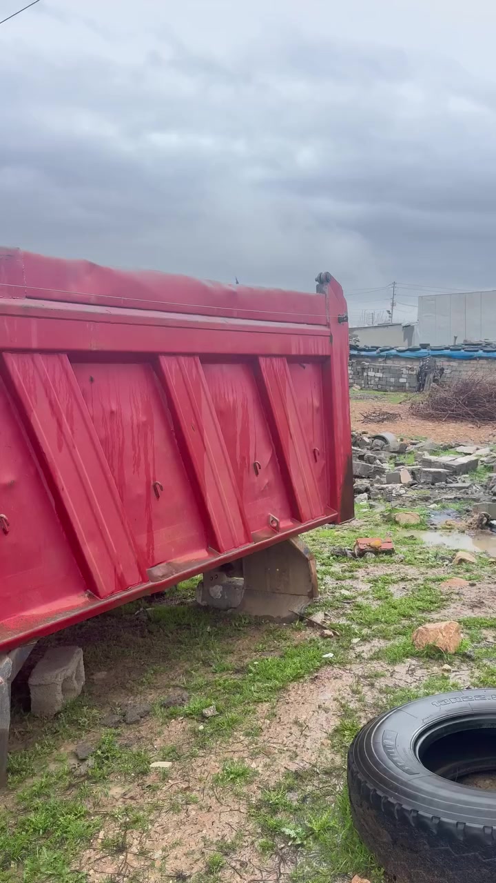 بۆدی بۆ فرۆشتن ١٩ مەترە درێژی دەبڵ شانسی ٦مەتر درێژی بۆدییەکە ٥.٧٥
شوێن بەردەقارەمان-بازیان                  ***********
***********
