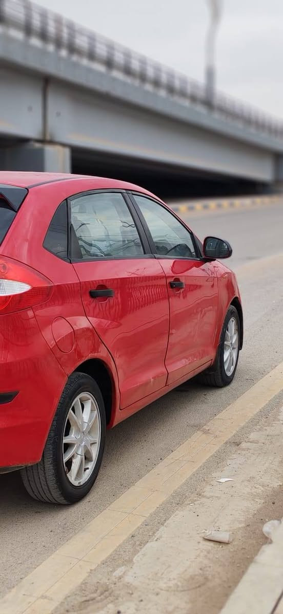 شيري فلاوين مكينه وكير والحداديه وتخم تاير وتبريد جاهزه سياره رقم قادسيه سنويه الحد 30
السعر ٣٥ وبيهه مجال قليل ***********
