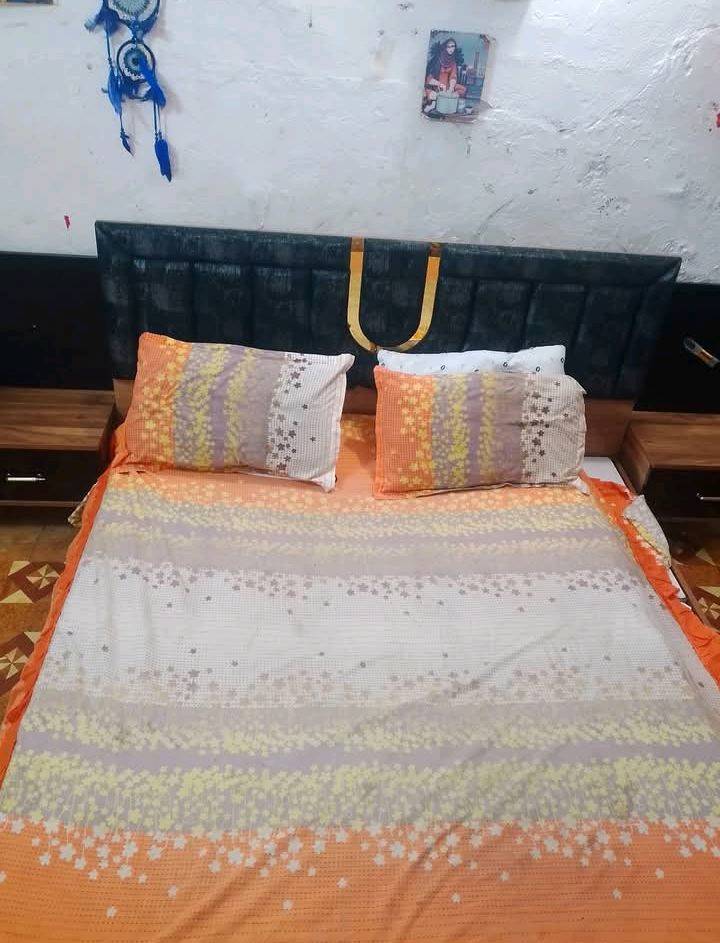 غرفه نوم كامله ما بيها اي مشكله سعر 450 العنوان الزعفرانيه ***********