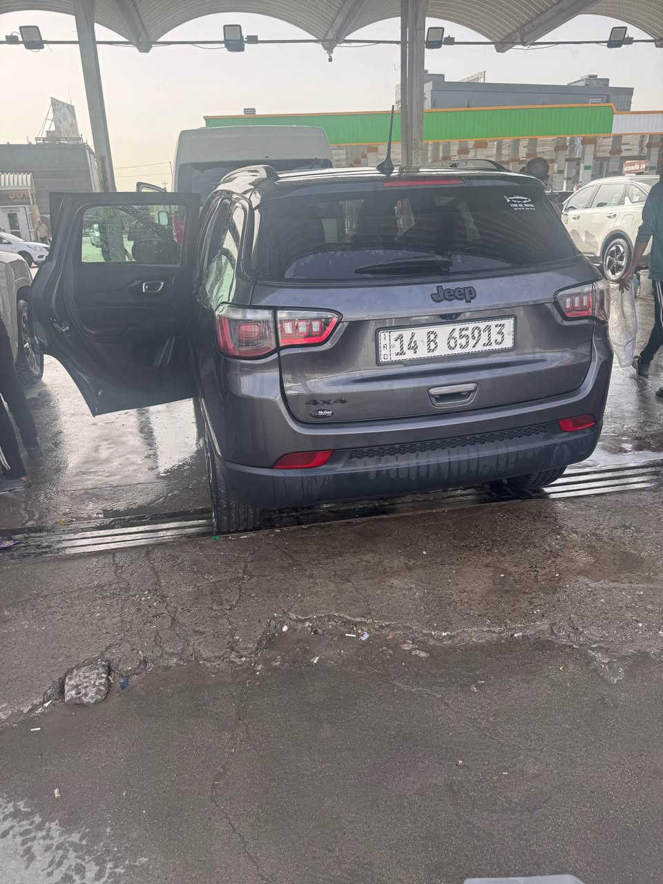 ‏سيارة جيب كومبارص  للبيع موديل 23 سيارة حلوة وجديدة رقم بصره باسمي تحويل تبريد حداده تمام فول مواصفات  ￼￼ البصرة, العراق


**إذا كنت صاحب هذا الإعلان وتريد حذفه لأي سبب، رجاءا أرسل رسالة إلى الدعم الفني**