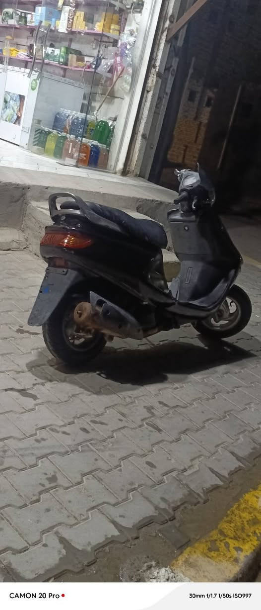 السلام عليكم
دراجه فراشه حاويه عل وضع الرمبه صارله ٣ اشهر من طالعه من الرمبه كفاله عامه من كلشي مكينه مامفتوحه سبانه مامحطوط عليه كله شغال سلف هورن هندر كهربائيات اشاير مكاني ديوانيه حي العسكري فلكه العلماء شراي تعال خاص وهذا رقمي اتصل ‏‪***********‬‏
