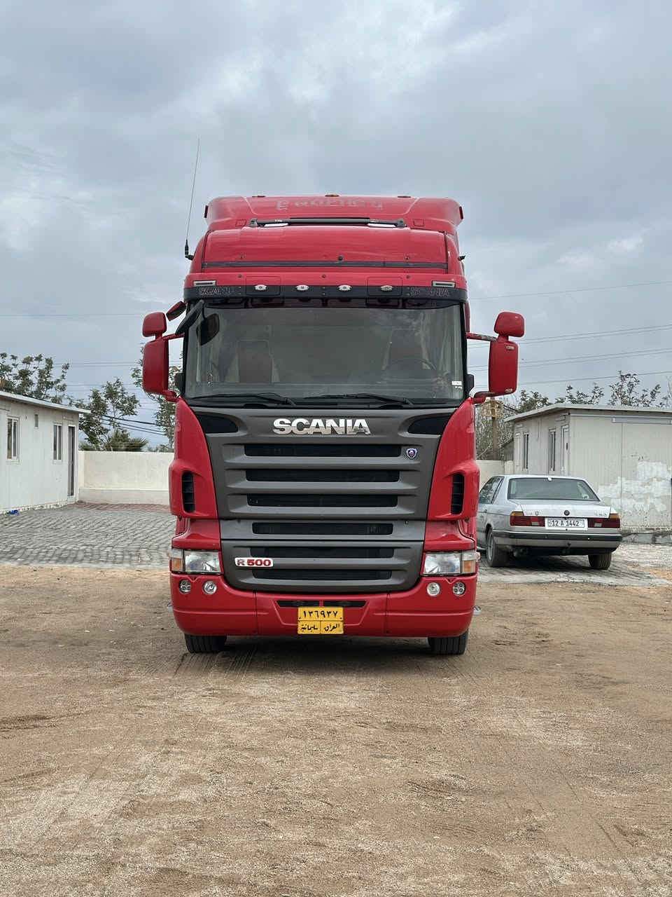 لبيع او مراوس بتك سكانيةموديل 2007  مجموعة جوبلس مكينة 500 كير كهربائي ثلاجة وتبريد  وتخم سنوية قلاب ثلاث محاور فقط اسوي وكالة مكـان البصرة الدير 
*********** لـــؤي 
*********** وعـــد 
كفالــة عامة
سعر 250 $
