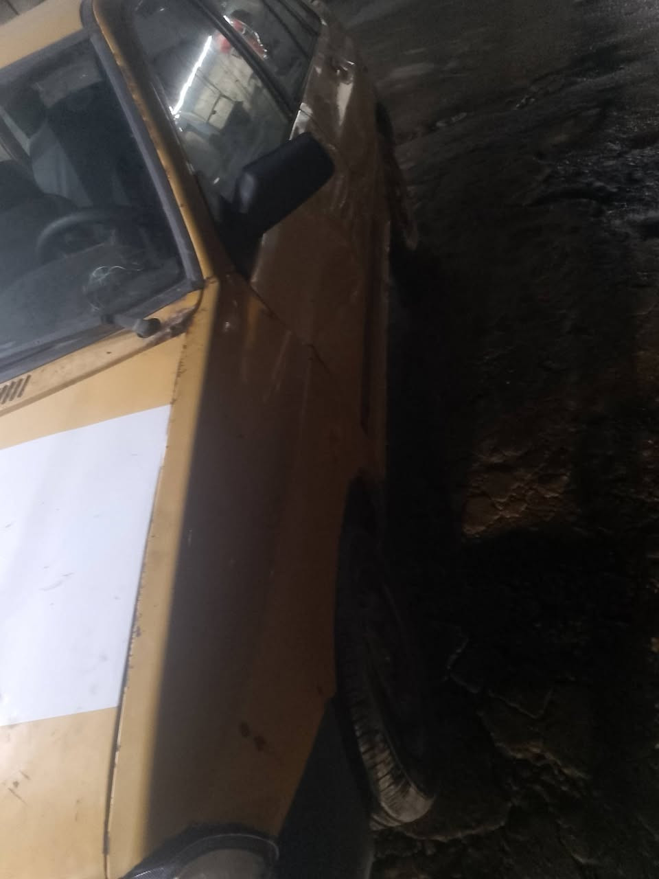 سياره للبيع موديل 2012السعر 16مصفرة غرامات هيئة غير مسجلة تحتاج ترتيب رقم قديم السنوية نافذه راعي موجود ***********
