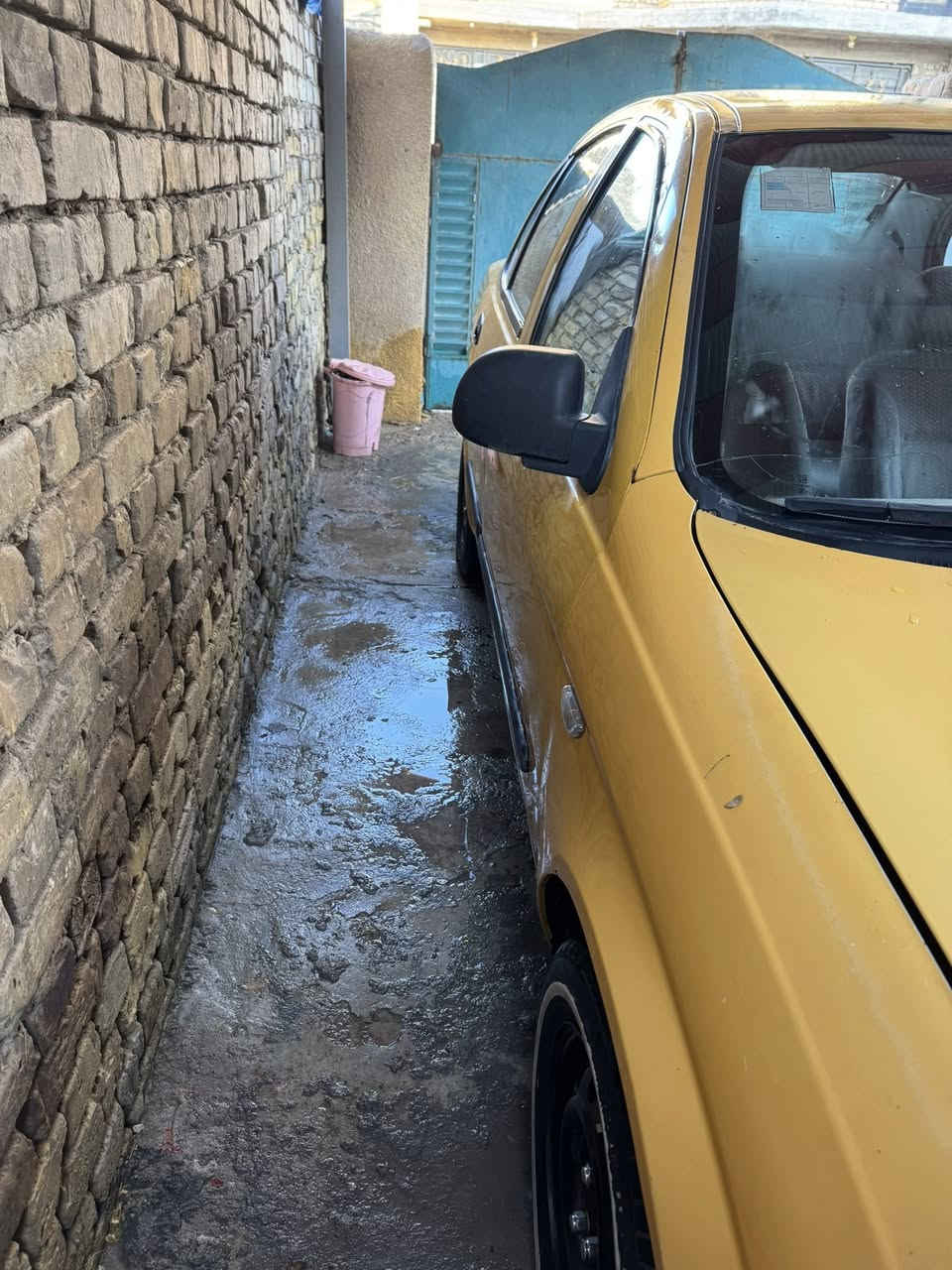 السلام عليكم طيبة 2015 معروضة للبيع بيهة باب وجاملغ والمكينة كايمة السيارة ابيعهة ع وضعهة كير تبريد كهربائيات شغال السيارة ممتعوبة كلش السنوية صاقطة مكان السيارة بغداد الكرخ معروضة ل26 وبيهة مجال رقم الهاتف ***********
