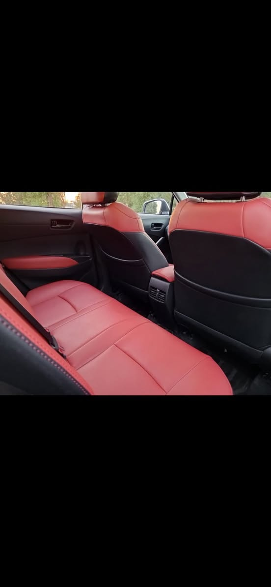 السلام عليكم كورلا كروس للبيع موديل 2025ماشيه 4000 مكفوله من كلشي وبأسمي  مواصفاتهه فول كراسي كهرباء الجهتين مكاني زيونه رايدهه   27 مليون عراقي استفسار ***********
