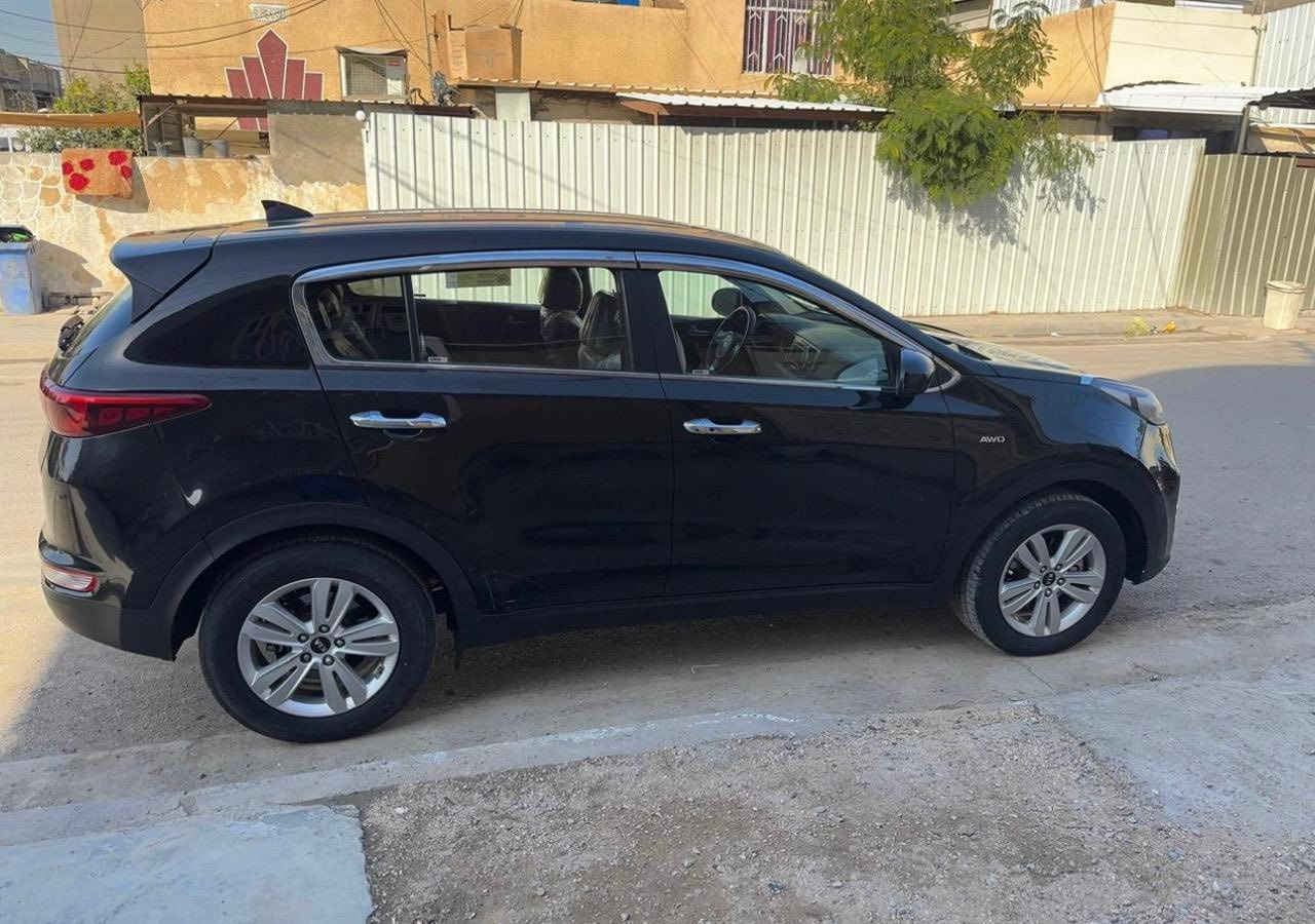 السلام عليكم
مكلف بل نشر اتصل على الرقم 
للبيع كيا سبورتج 2019 
وارد امريكي حادث جاملغ وبنيد. 
وصور الحادث مرفقه 

كير مكينه صدر تبريد كله على الشركه برغي مامفتوح بيهن 

مواصفات نص فوول 

🛑السعر 144 وبي مجال بسيط 

عنواني بغداد زعفرانيه وهاذه الرقم 

☎️ ***********☎️
