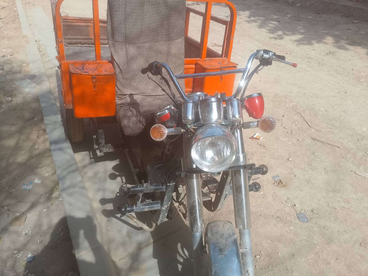 السلام عليكم ستوته للبيع موديل 13 سعر 900 وبيها مجال‏‪***********‬‏
