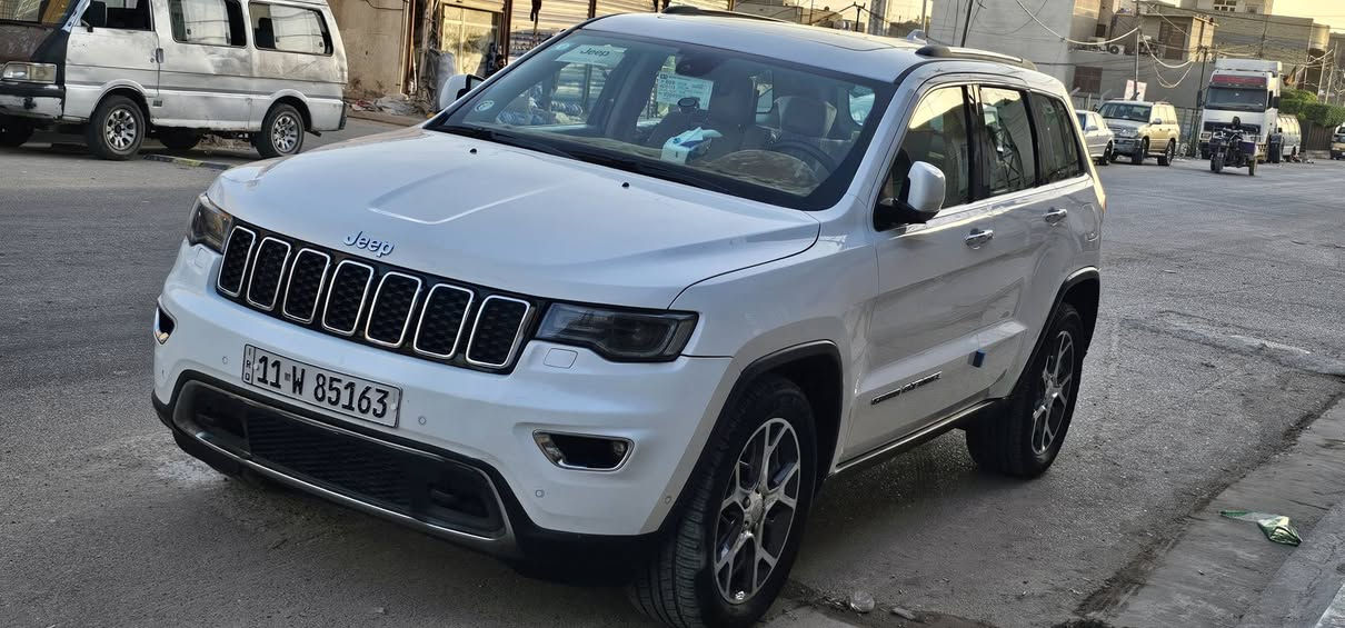 السلام عليكم جيب خليجي لمتيد 2019 فول الفول كل المواصفات مال الجيب  بيها
واحد على واحد مكفوله كفاله عامه سياره جاهزه ماشيه 54 مايلل مكان السيارة  كفاءات السيديه #السعر #38يعني #ثلاثة #شدات #وثمن #اوراق  بيها مجال ***********
