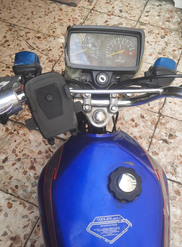 دراجه تايكر موديل 23 خير من الله لا تبخير لا تنقيص شلعه معدل فوول سعر 475 وبيه مجال بصيط حك جيه مكاني بغداد الشراي يتصل مو شراي لا تعبني رقم *********** وتساب فقط
