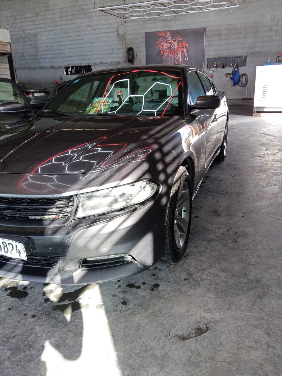 السلام عليكم
جارجر محرك 3600
كلين بلعراق صار بيها حادث باب الصدر صبغ وربع جاملغ الخلفي من يم البكلايت 
موديل 2016
سنويه باسمي 
عارضها 160 وبيها مجال
العنوان البنوك 
***********
