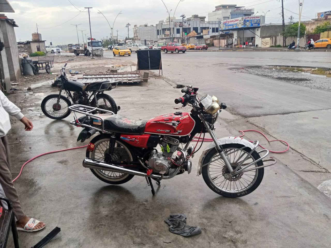 السلام عليكم نامه تعمير 26 دراجه جديد ومايحتج ربع تصرف عليه دراجه بل شرط الشراي يخابر ***********
