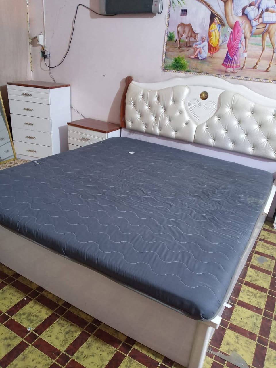 غرفه تركيه نضيفه ب 550مكانها القبله


**إذا كنت صاحب هذا الإعلان وتريد حذفه لأي سبب، رجاءا أرسل رسالة إلى الدعم الفني**