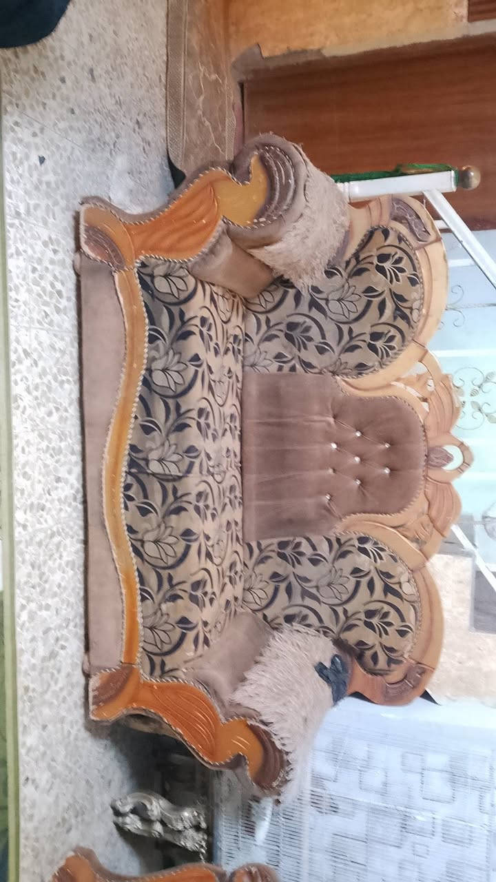 سعره ٣٠٠ للبيع مكان الزعفرانيه  الرقم 
***********
