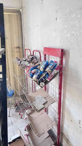 عارضه جام العدد ٥ وسلات جبس العدد ٤ كربلاء سعرهم ٨٠ وبي مجال بسيط للشراي رقم الهاتف ***********
