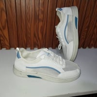 ملابس نسائية • توصيل سامراء • قطعة داخل المنشور