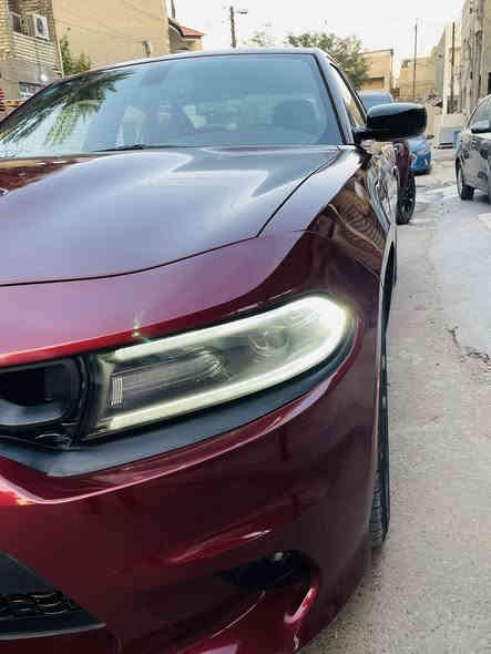 السلام عليكم
جارجر ٢٠١٩ جيتي وارد امريكي بدون ايرباك 
السيارة بدون حادث فقط مبدلين جاملغ خلفي
تخريب حته دعامية والغراض موجودة بصور امريكا
وبلعراق صار عندي طخه بل بنيد صبغت نصه حته براغية مافتحتهن 
وعندي سونار من اخذت سيارة سويته من بدي كار
محرك ٦ سلندر ٣٦٠٠ بلادي مامفتوح
كير بلادي مامفتوح 
مواصفات 
بصمة 
شاشه جبيرة
كشنات جلد حضن
كشن كهرباء
وضعيات قيادة سبورت
رقم بغداد باسمي ماشيه ٦٤الف ميل
السعر ٢٠٧ بيها مجال بسيط لاتصال ***********
