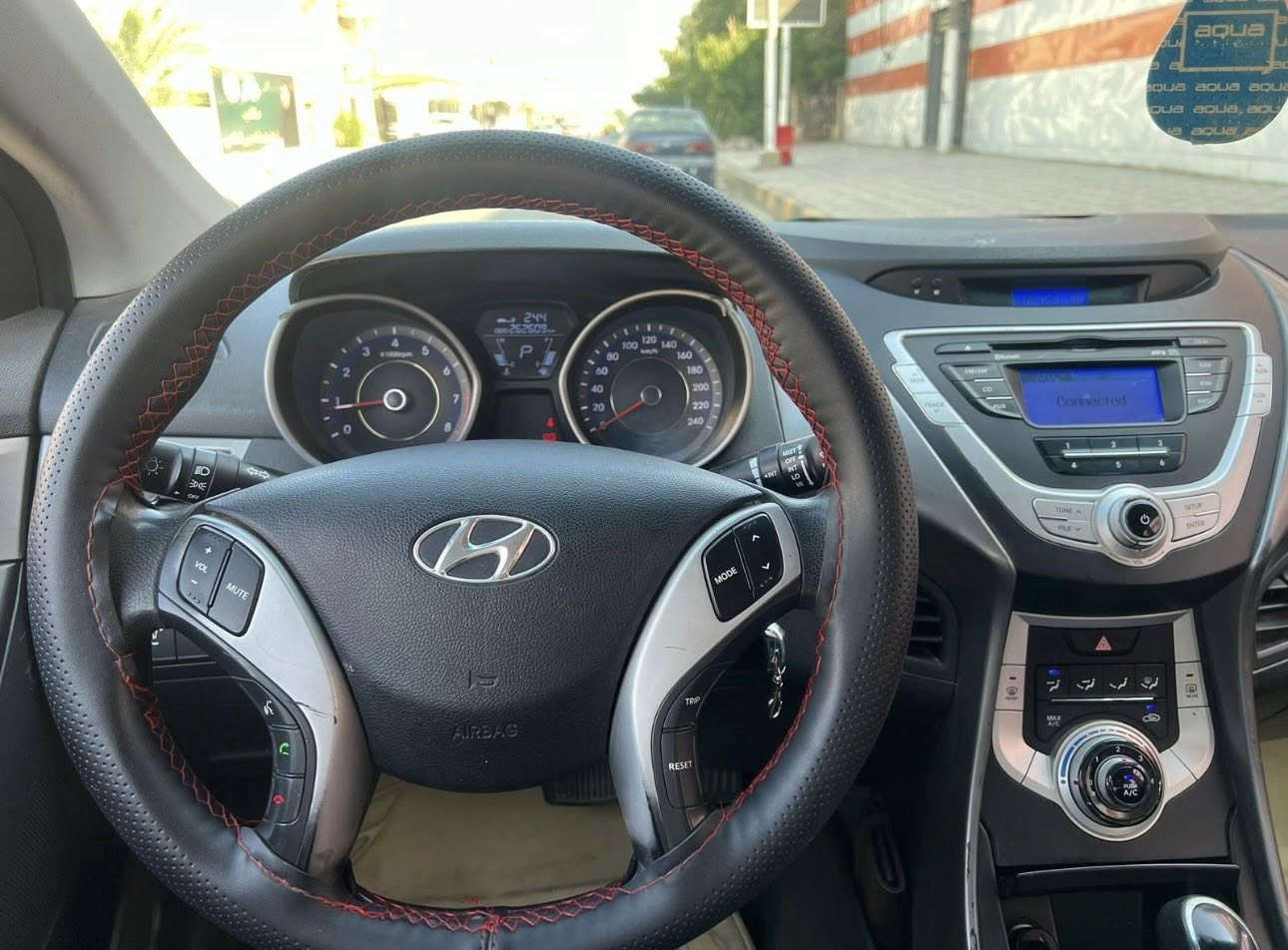 اللهم صلي على محمد وآل محمد 
للبيع النتره  مضلع مديل 2013
كصتين ادوات ادوات 
متومه كامله ارقام وسنويه 
دخول جديد ستوه كامله
مواصفاته
اللون ابيض
اشاير مري
ريمونت تقفيل وتفتيح
بلاتوث+اواكس
فول تحكمات
تبريد ثلج 
تخم تاير ويل بلادي جديد بلكارتون
السياره جديده كارتون ماعايزه برغي
المكان النجف الاشرف
السعر46
الاتصال على الرقم ***********
