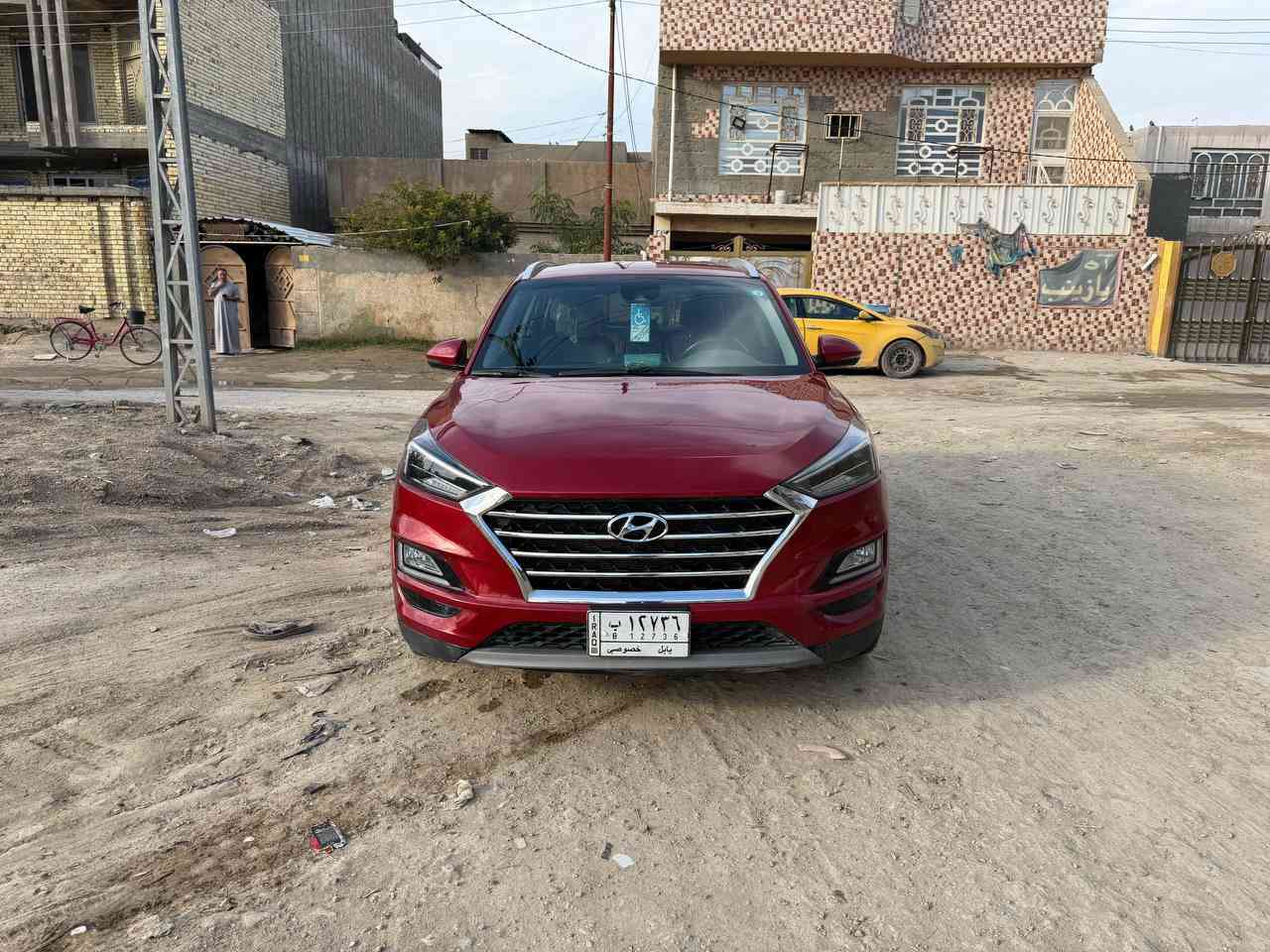 السلام عليكم
توسان ٢٠٢١ فول مواصفات عدا البانوراما
حادثه فقط باب الصدر مبدل
محرك 2400 المواصفات 
بصمه .گشنات جلد. رادار . توقف ذاتي. اربع كامرات. فور ويل
وبقية المواصفات المعروفه 
ماشيه ٤٥ 
السعر ١٩٣ مكاني بابل الحله 
للتواصل *********** اتصال او واتساب
