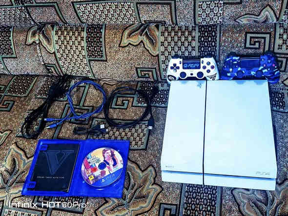 عرض خاص بلي 4 ب 170
‏
‏بلي 4 فات اونلاين نص تيرا بالة مامفتوح لوك ستيكر يجي ويا جوستك كوالتي عالي عدد  2 و هديه قرص جي تي اي 5
‏
‏وكامل ملحقات أصلية 
‏
‏السعر 170 بس
‏
‏مكاني كربلاء 
‏
‏موجود التوصيل لكل العراق
‏
‏للتواصل خاص او واتساب ***********
