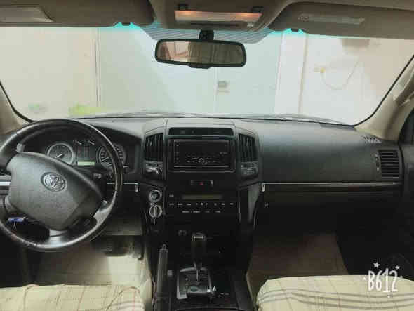 لاندكروز 2010للبيع مكفوله سنويه منتهيه مكان النجف الاشرف (***********)السعر 310
