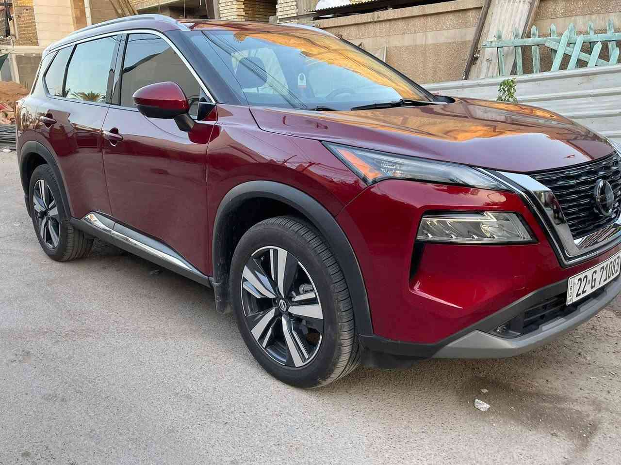 نيسان روج موديل ٢٠٢١
محرك ٢٥٠٠ مرغوب

مواصفات كاملة SL

حادثها خلفي بسيط
 سعر دفترين و بي مجال بسيط للطيبين
تواجد اربيل

تواصل ***********
