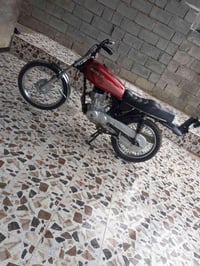 تنس • ٢٠٢٣ • بدون وراق