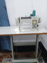 ماكينة برذر • منزلي • مع ميز