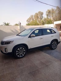 سورنتو 2015 فول واحد ع واحد كويتيه ماشيه 54الف حقيقي مبدل فقط دعاميه ا...