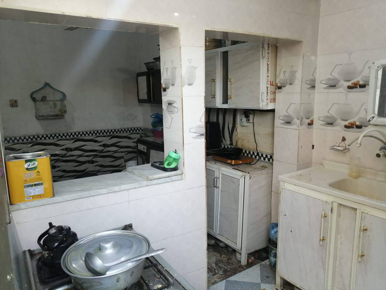 يا الله بيت 120متر بل سديناويه 
حي رحمان قرب صيدلية التفاحه 
تفاصيل البيت غرفتين جوه وفوك وصاله ومطبخ ودوانيه 
وصحيات داخليه خارجيه كامل اخدمات قريب عل تبليط 
سعر مناسب 
للاستفسار ***********

      _______________________________
عندك #بيت للبيع او #للايجار دزلي تفاصيله وسعره ع الخاص بيع وإيجارات سريعه ان شاء الله والتسهيل من الله / تفضلوا خاص اوالاتصال على الرقم التالي 
      _ _ _ _ __***********_ _ _ _  __
                 مكتب الـسـلام للعقار
