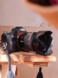 كاميرا سوني  Sony a7 iii Lens 24 70 f4 النضافه ٩٠ بالميه الفيوفندر ميش...