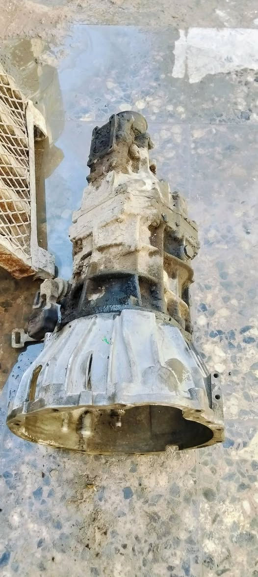 السلام عليكم كير جنبي چ2موديل 2014 كير كلشي ما بي بس الثاني يفلت السعر 300وبي مجال الرقم***********
