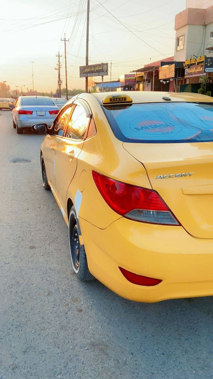 سلام وعليكم 
سياره اكسن 
سنويه جديده مشروع وطني رقم مصطره(11)بغداد تحويل من الموصل صحابه شرعي بل موصل تحويل فقط 
سياره جاهزه بيه ضربه خفيفه بجاملغ الكدام جه النفر بدون لغد 
مكان السياره بل ايسر 

السعر (80) /***********كورك ***********
