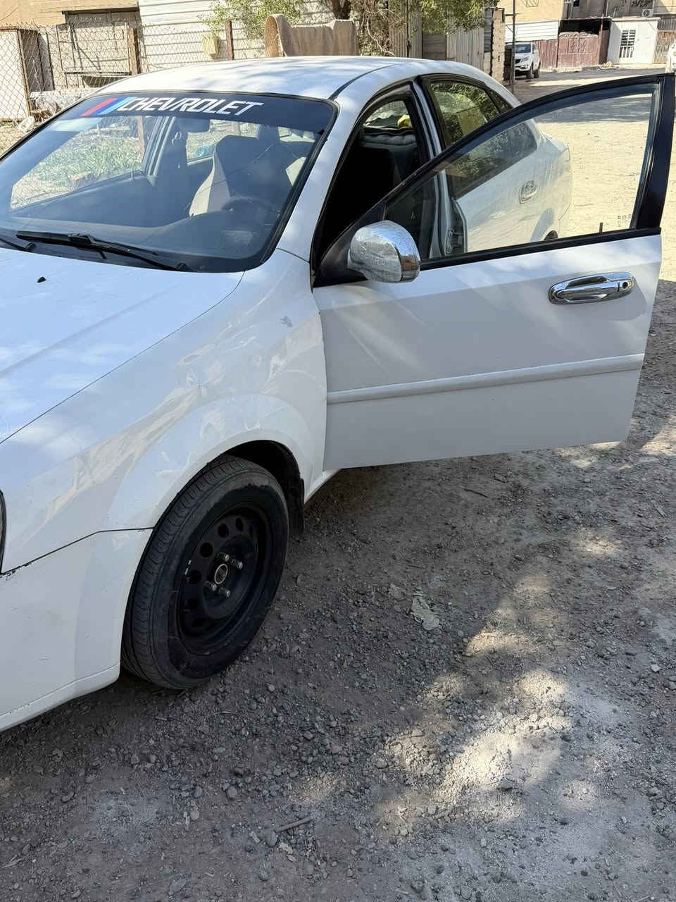 سلام عليكم موديل ١٠ بسمي تحويل مباشر سيارة بدون اي نقص كير محرك جديد تبريد  شغال صبغ عام مكاني زعفرانيه محرك ال و ٦٠٠ مرغوب سعر ٦٠ ومجال كلش قليل ‭٠٧٧٠ ٣٢٨ ٩٠٤٨‬
