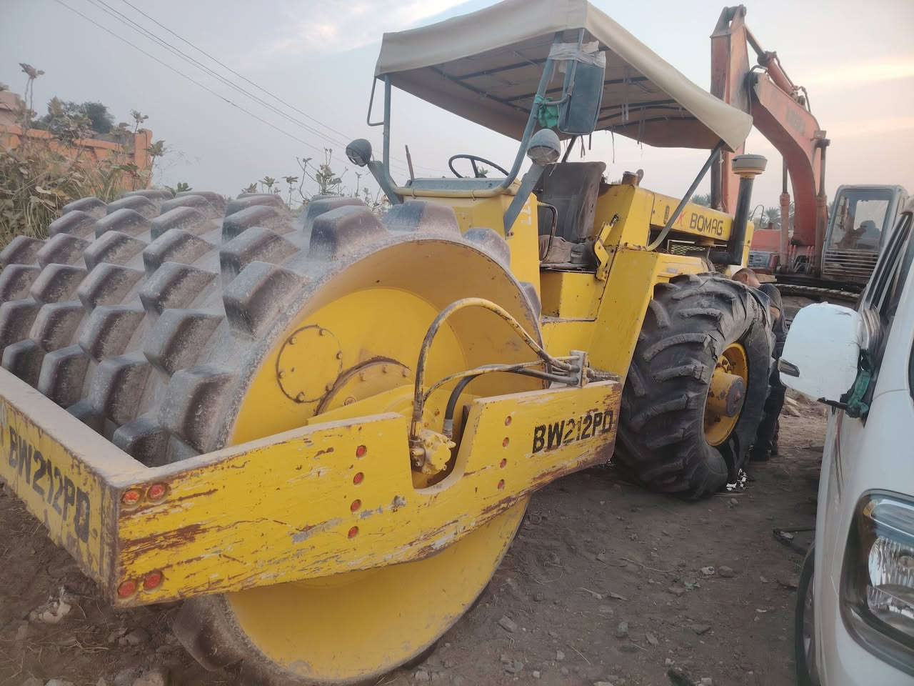 السلام عليكم بوماك ظلفيه رقم بغداد لماني ولمطاطيه رقم اسود بغداد للبيع جاهزات للعمل للستفسار *********** بابل الحصوه
