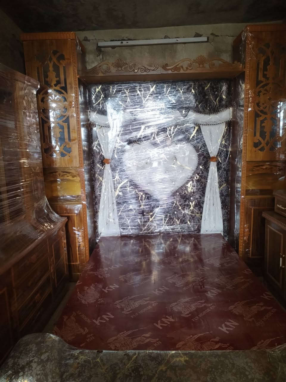 غرفه 5 ابواب. ابراج محلق نقش زان يدات زان دنكه زان صاج 5مليم شرط السعر900الف قفل 🔒 العنوان موصل باب جديد داخل ساحة نادي الفتوه الرياضي مقابل افران السيد *********** اسيا *********** رجأ الما يشتري لا يخابر اقساط ما عندي
