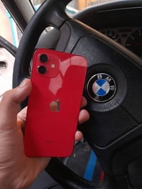 ‏iPhone 12 لون احمر ❤️ الذاكرة العملاقه 256 من النوادر تلكه بل 12 عادي...