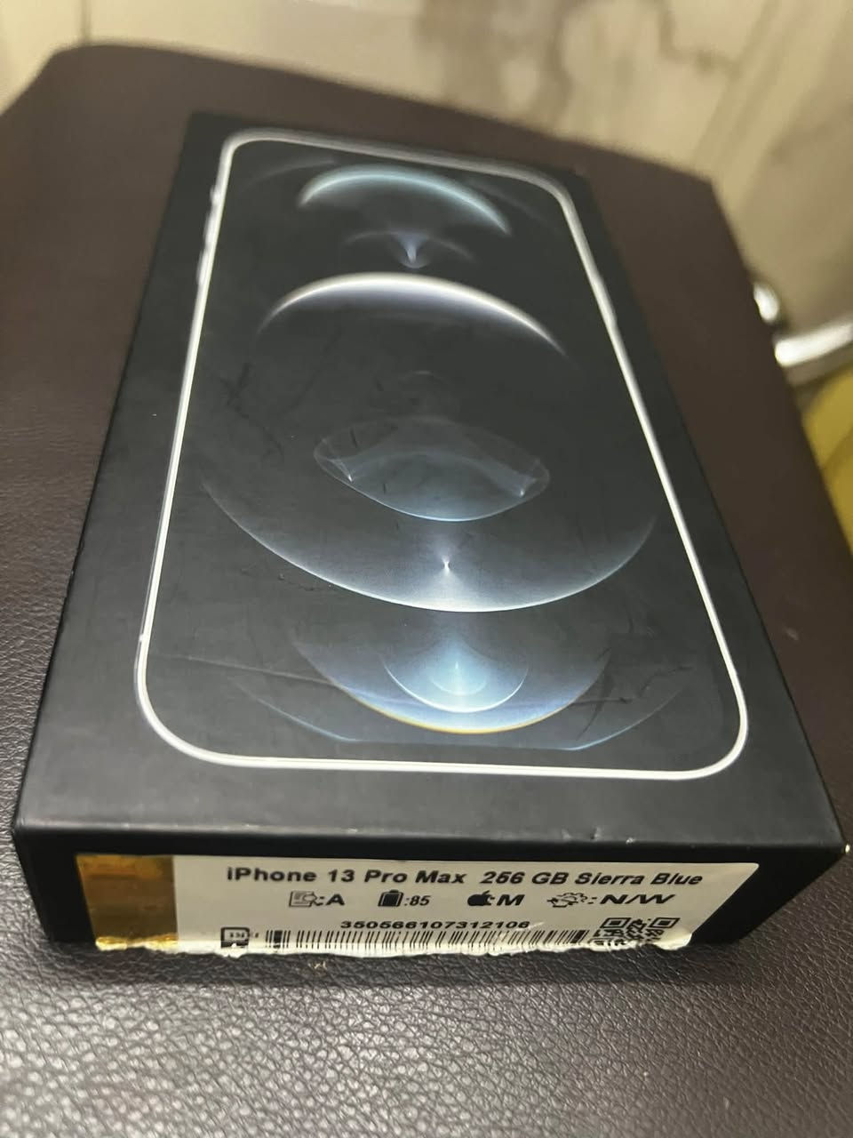 للبيع — iPhone 13 Pro Max
🔹 اللون: Sierra Blue (سييرا بلو) المميز
🔹 السعة: 256GB
🔹 نسبة البطارية: 85%
🔹 الجهاز نظيف جداً وخالي من الشخطات والضربات
.
تصويره يخبلللل 
🔹 جميع الوظائف شغالة بشكل ممتاز
🔹 فقط الشاشة مبدلة
🔹 مع الكارتون الأصلي والشاحنة
🔹 ويا كفر نادر وجديد

💰 السعر: 575,000 وبي مجال 

مكاني بغداد عبيدي رقمي ***********
